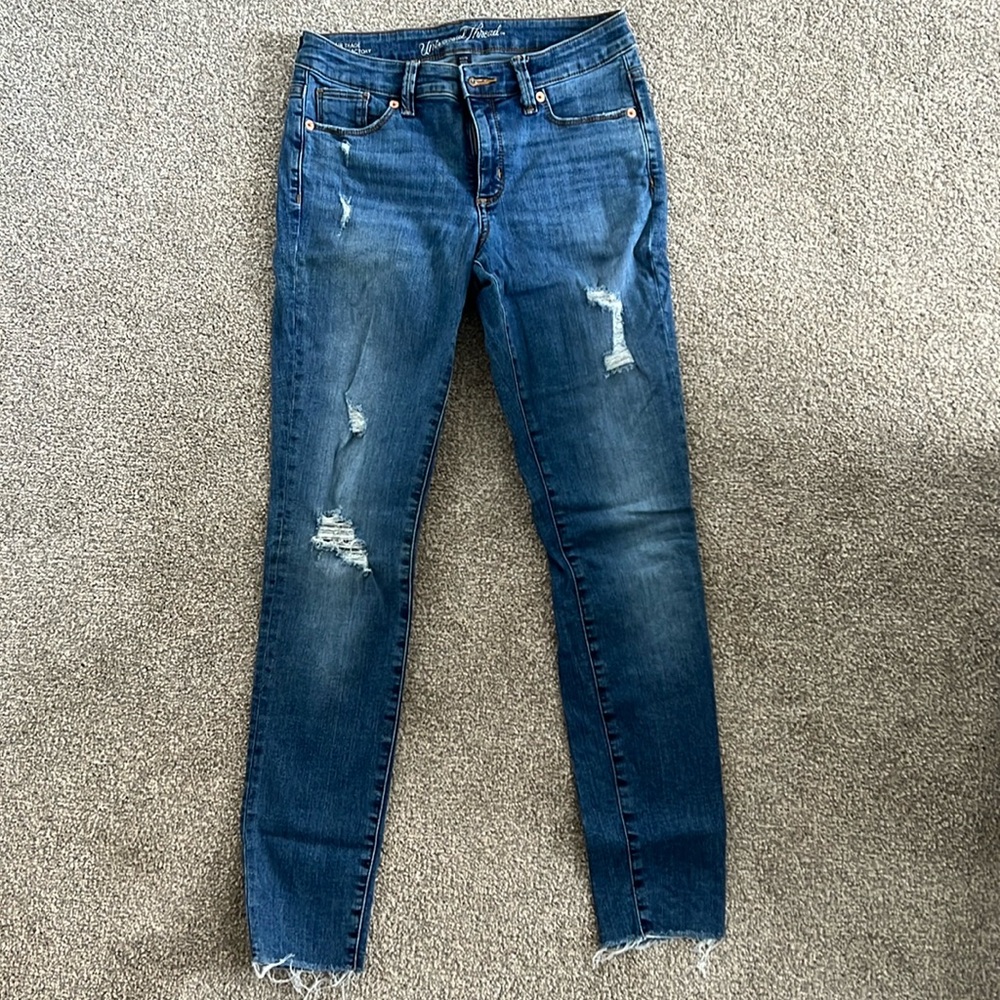 4/27R Universal Thread Jeans
